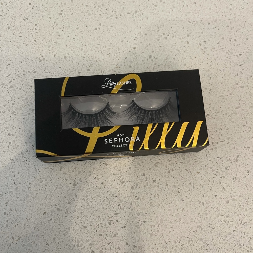 *NEW* Lilly lashes - Miami